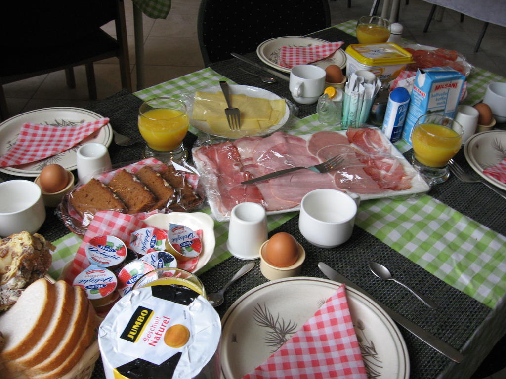Rustpunt Groote Heide Bed & Breakfast Heeze Екстериор снимка