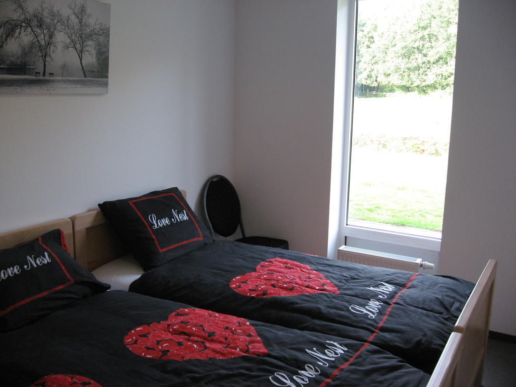 Rustpunt Groote Heide Bed & Breakfast Heeze Стая снимка