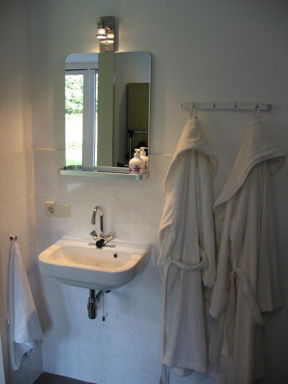 Rustpunt Groote Heide Bed & Breakfast Heeze Екстериор снимка